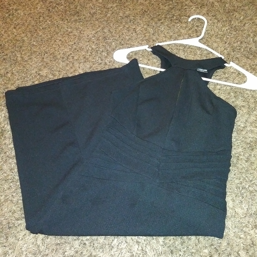 Black tight dress & Floral print tight dress.